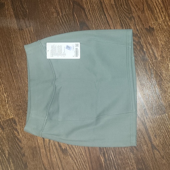 Lululemon Scuba High-Rise Mini Skirt NWT - Picture 2 of 7